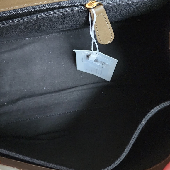 Authentic DeMellier Montreal in discontinued Olive green - Picture 11 of 17